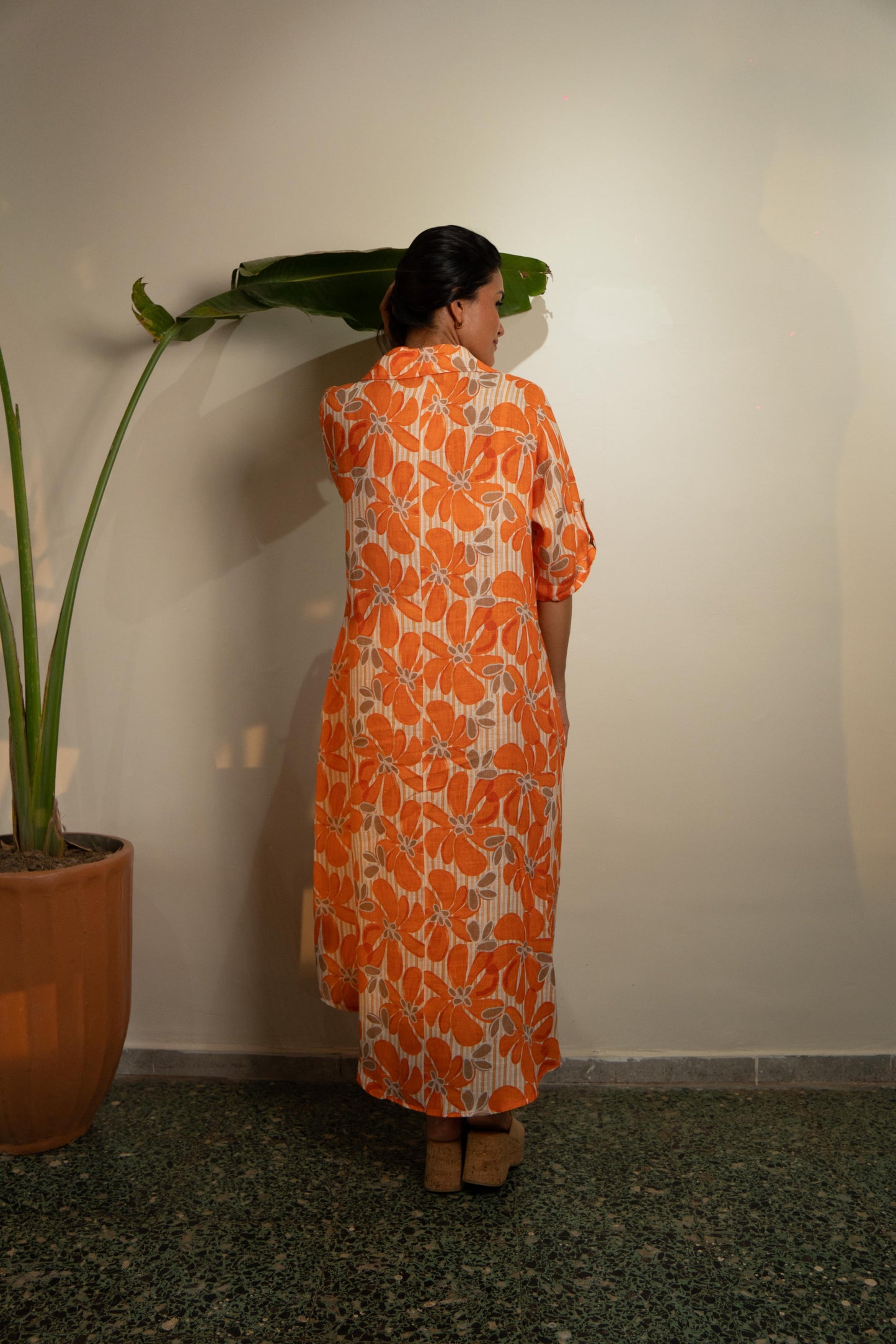 VESTIDO SARA LINO