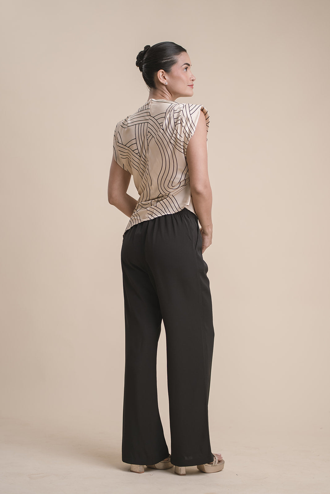 Conjunto Lines
