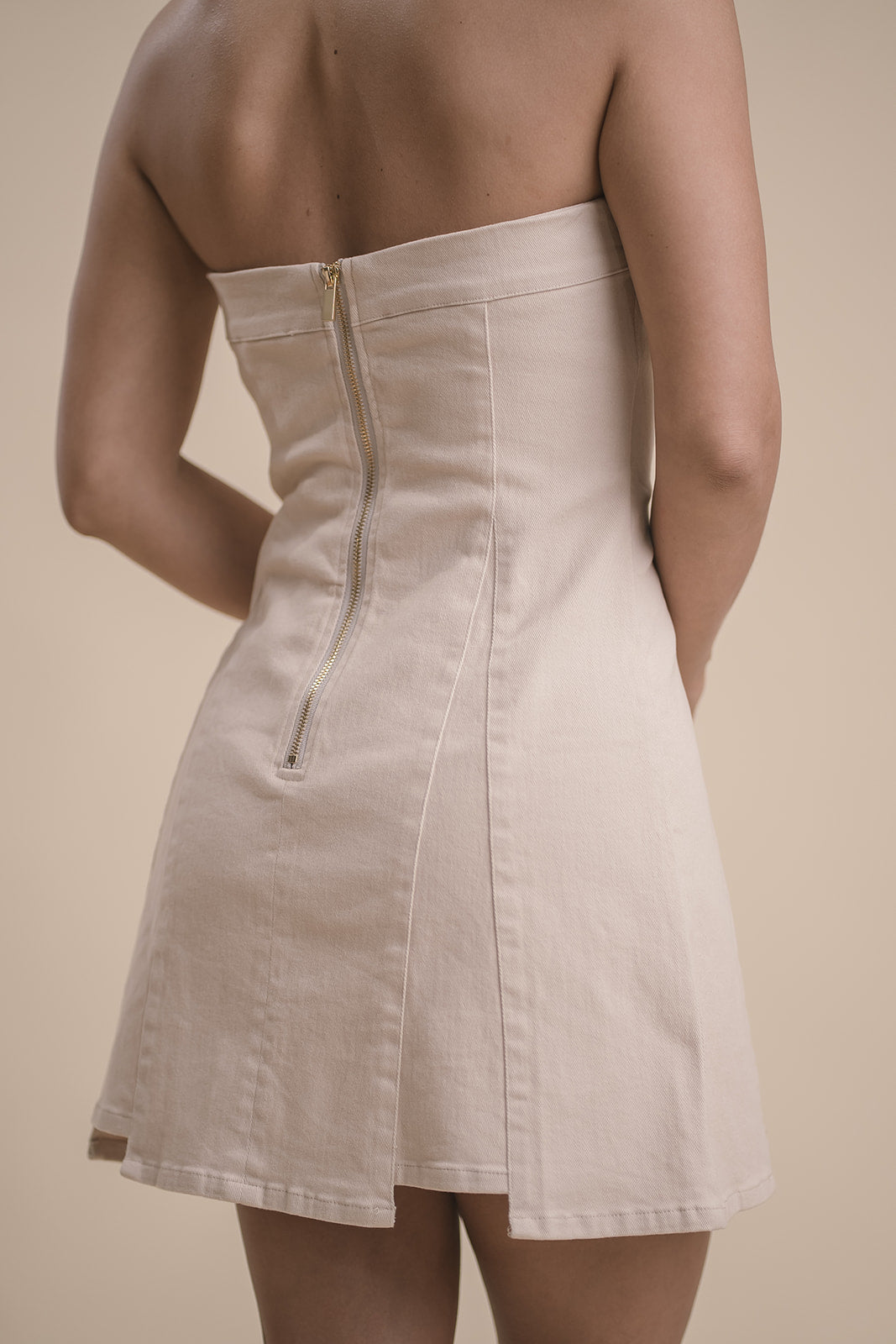 Vestido Strapless Beige