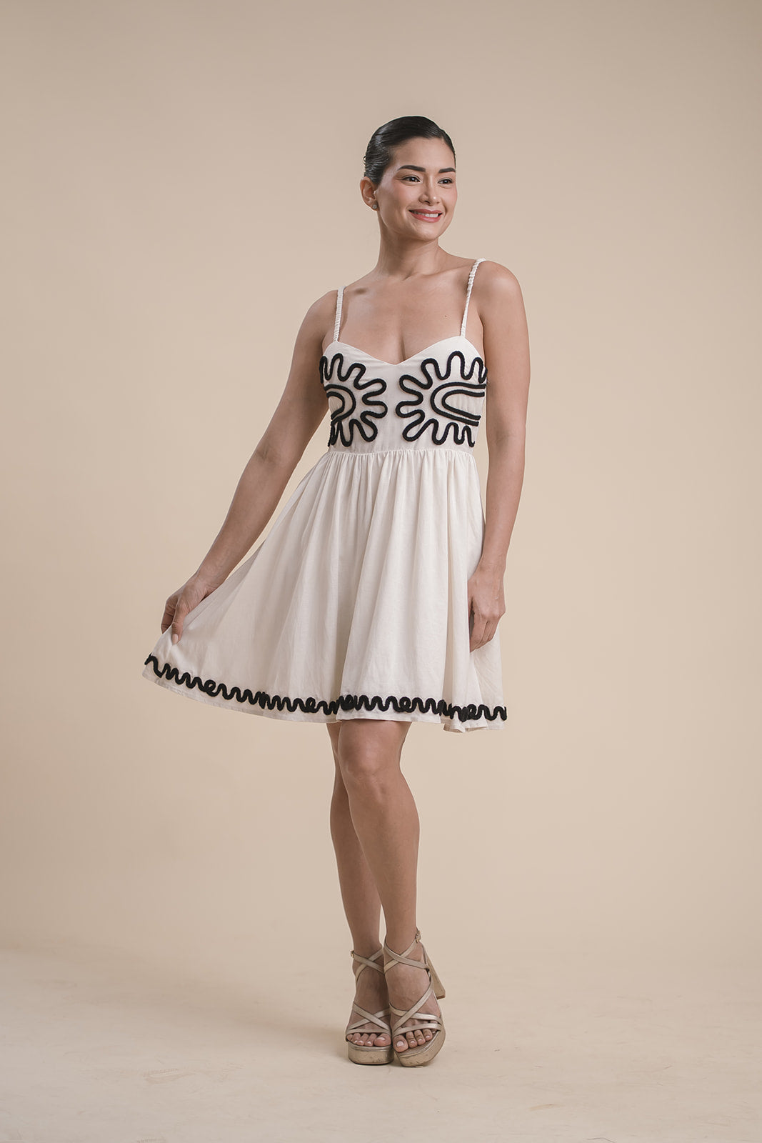 Vestido Ecru bordado