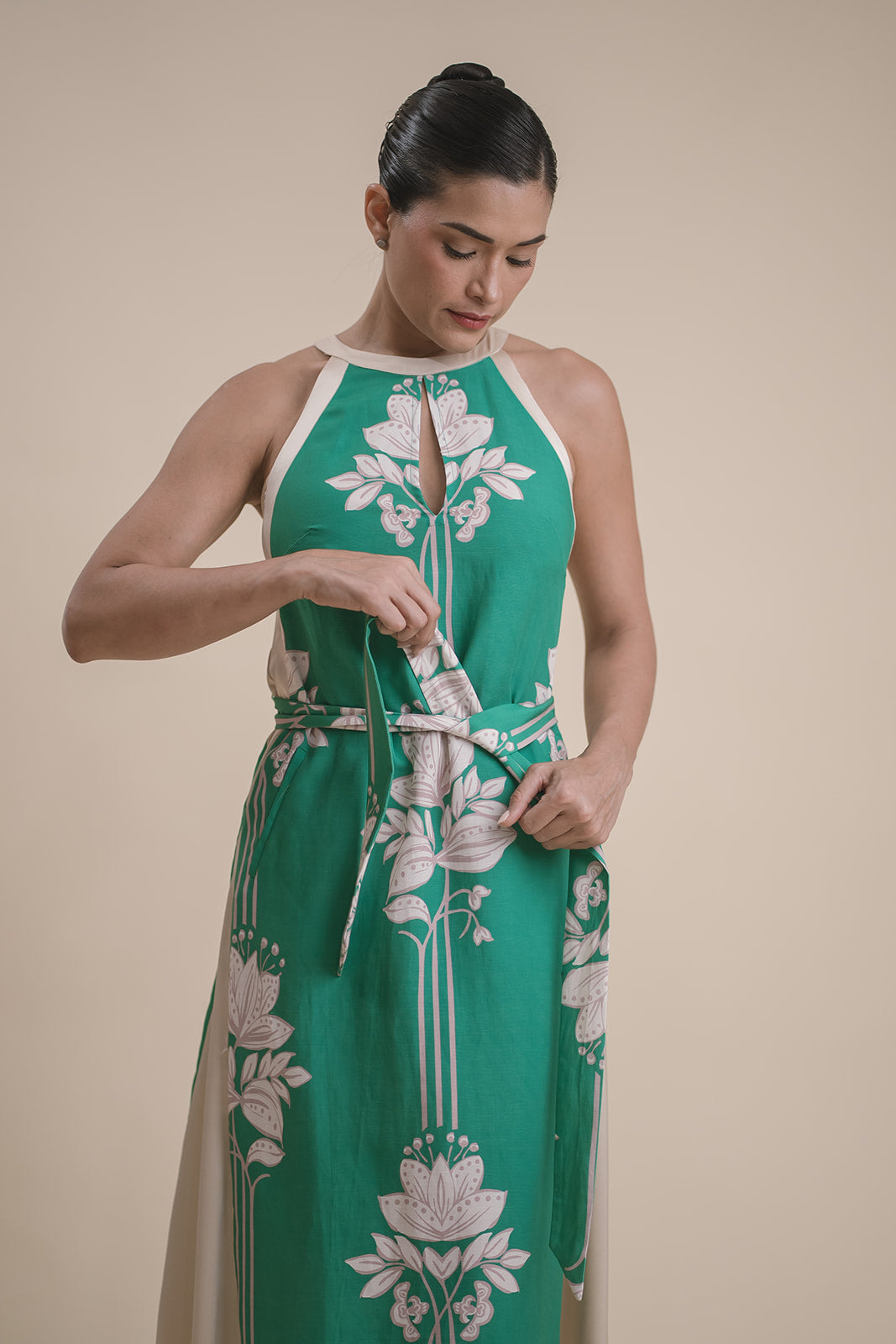 Vestido Halter c/lazo