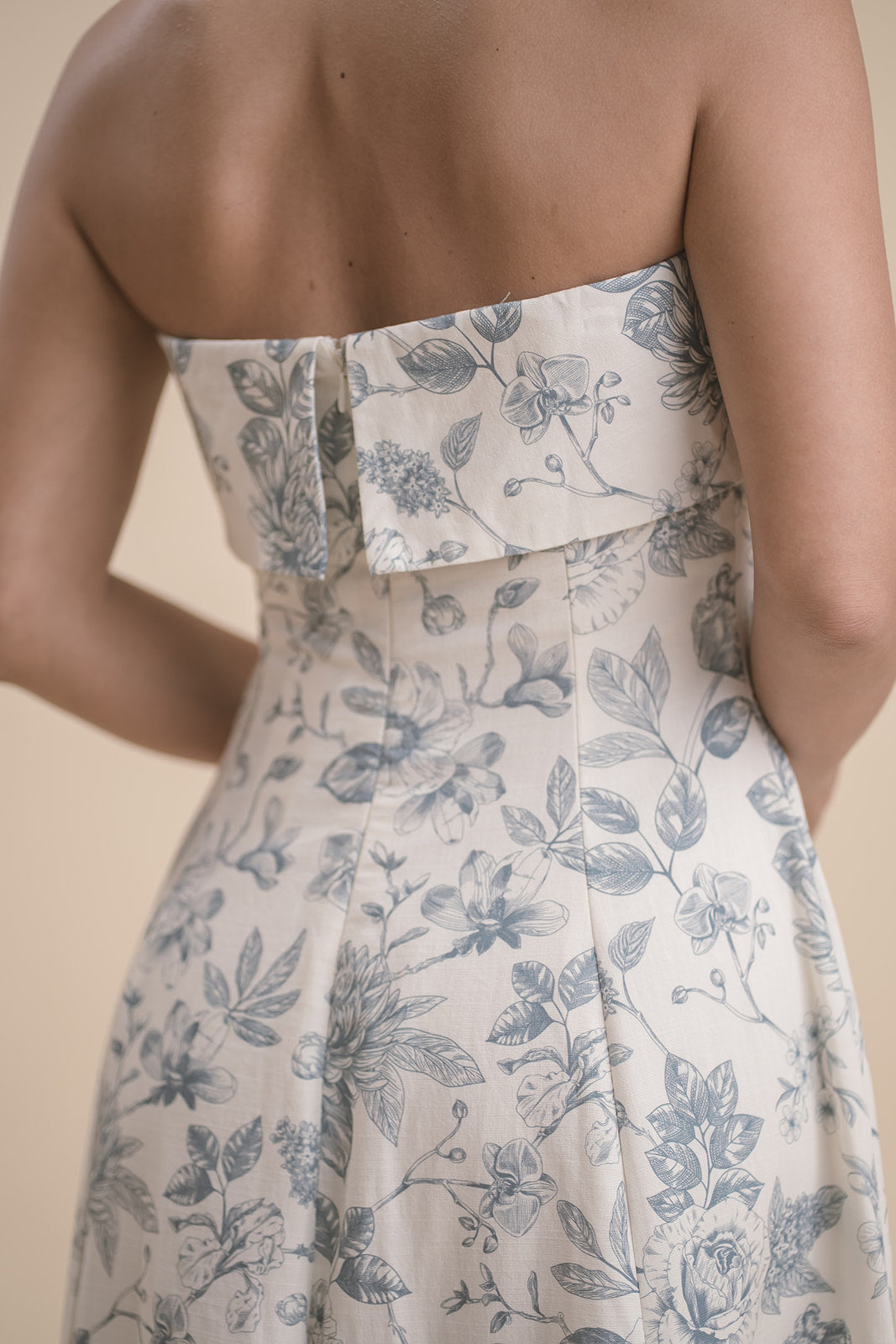 Vestido Strapless Flores